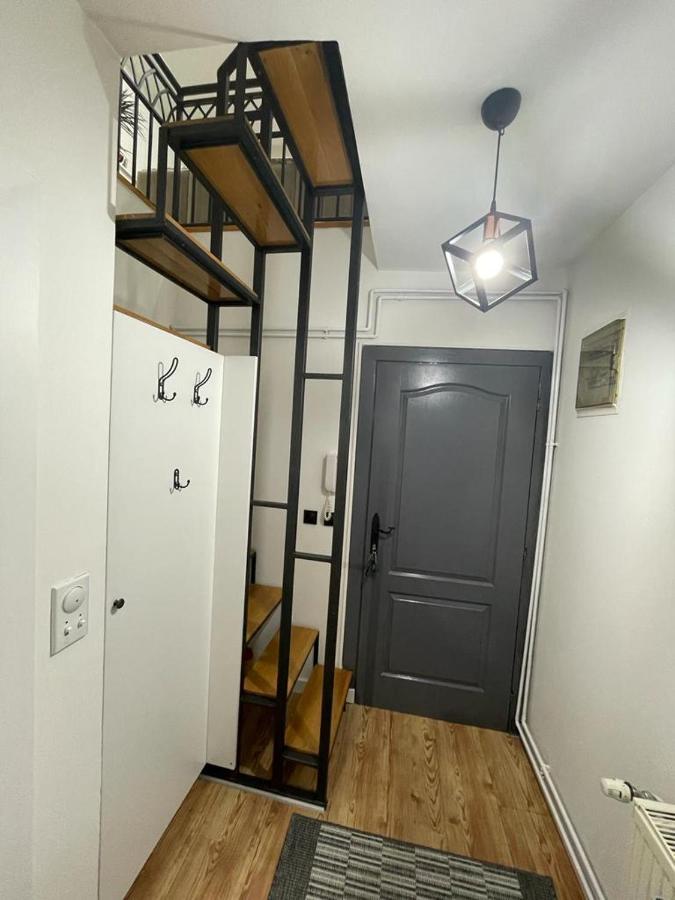 Apartman Element Kruševac Eksteriør bilde