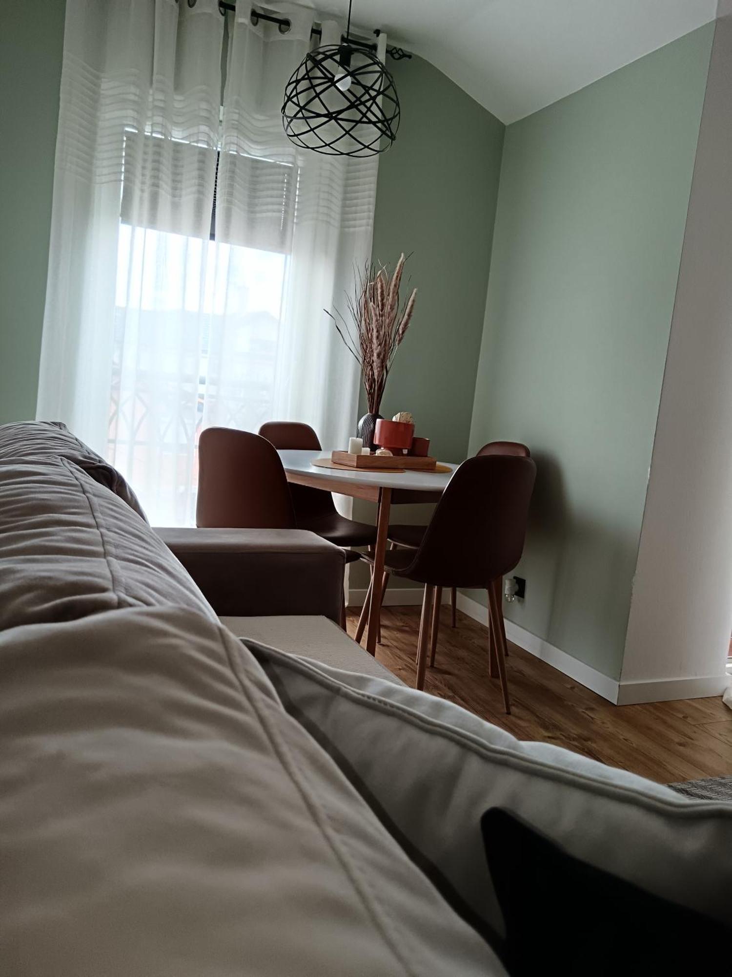 Apartman Element Kruševac Eksteriør bilde